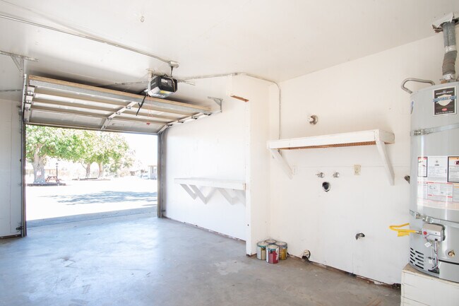 Building Photo - 57373 Yucca Trl