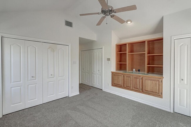 Building Photo - 15321 Dasmarines - 3/bed 2/bath $2,099/mo