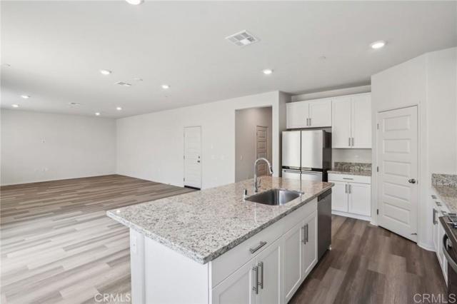 Building Photo - 19404 Brush Crk Wy