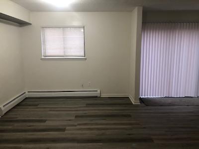 Building Photo - 244 Oakville Ave