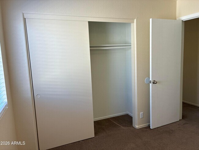 Building Photo - 16545 N 157th Ave