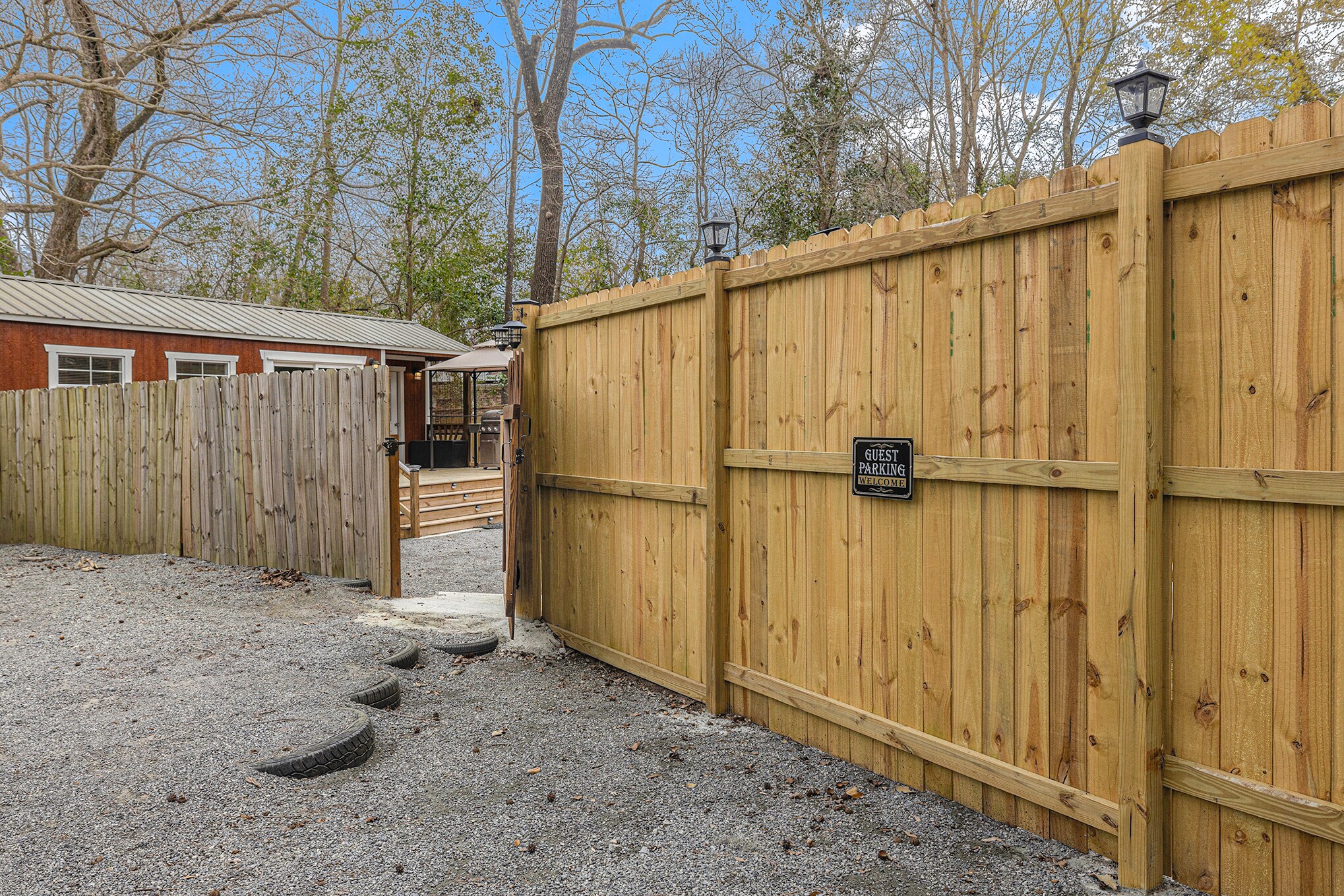 Building Photo - 1215 Wimbee Dr
