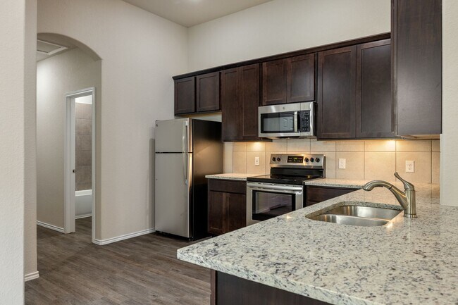 Building Photo - 9211 Canyon Bnd