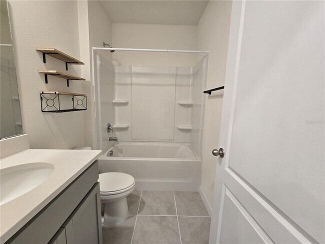 Building Photo - 5002 Foxglove Cir
