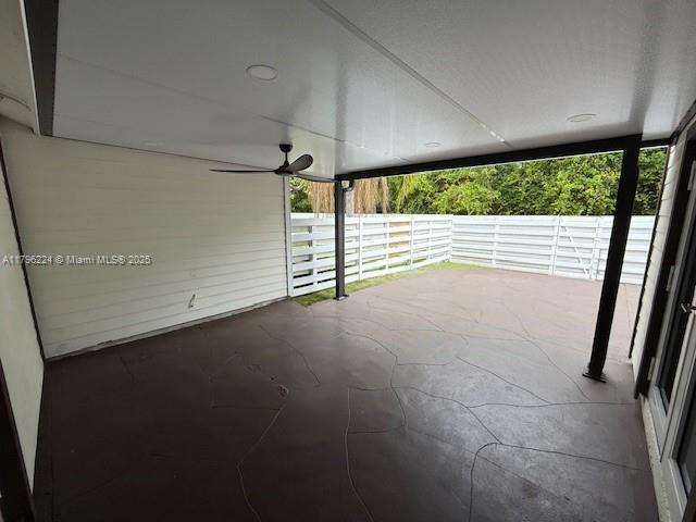 Building Photo - 14404 SW 142nd Ct