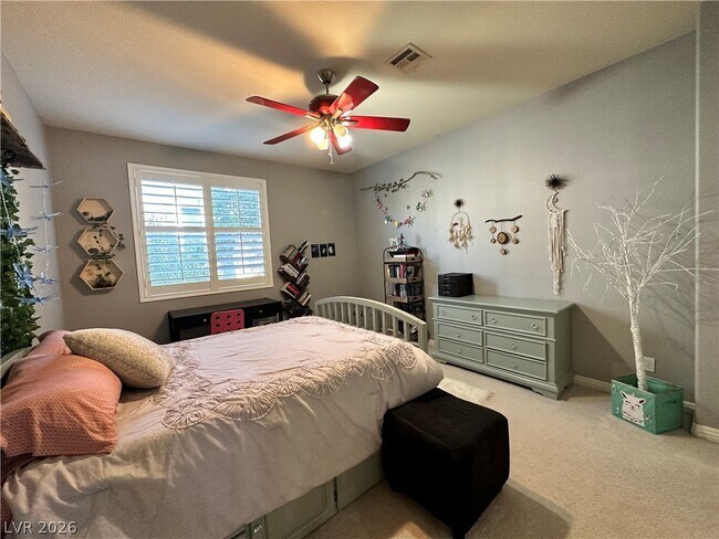 Building Photo - 1211 Martini Dr