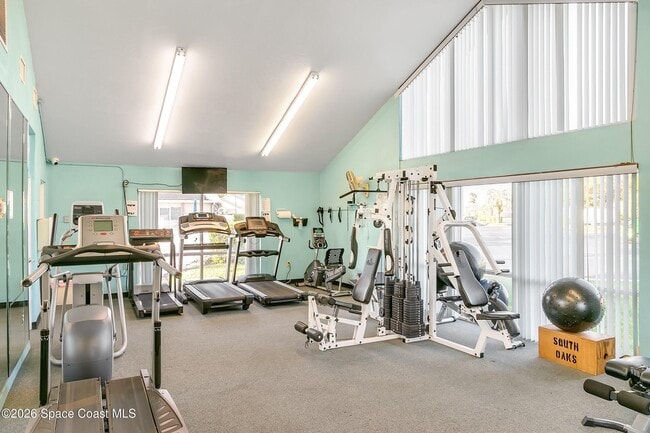 Building Photo - 972 S Fork Cir