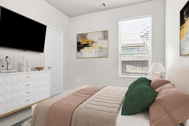 Building Photo - 17014 Wellinghoff Ct