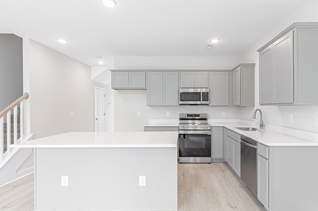Building Photo - 4825 Ancient Glacier Ln