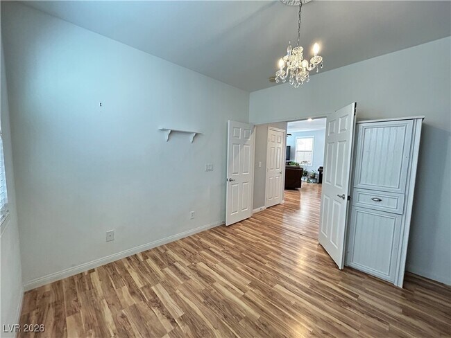 Building Photo - 5553 Fairmeade Way