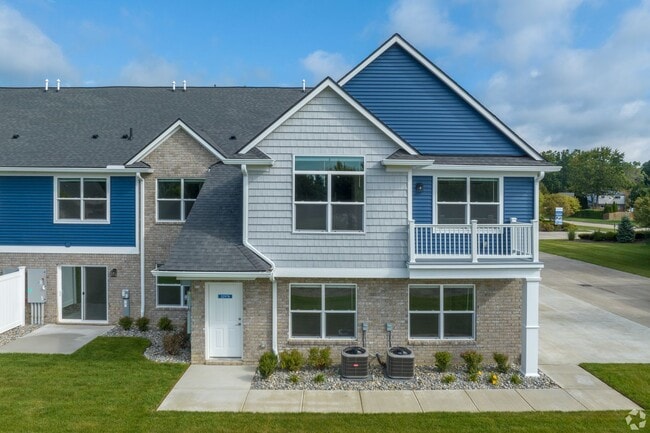 Building Photo - Chesterfield Lease - Save $200 per Month! 2 Bedroom, 2 Bath, Att 2-Car Garage. New Construction!