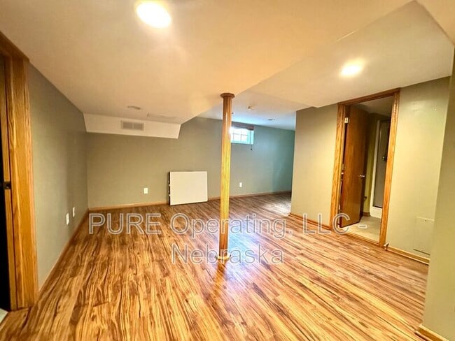 Building Photo - 5120 Franklin St