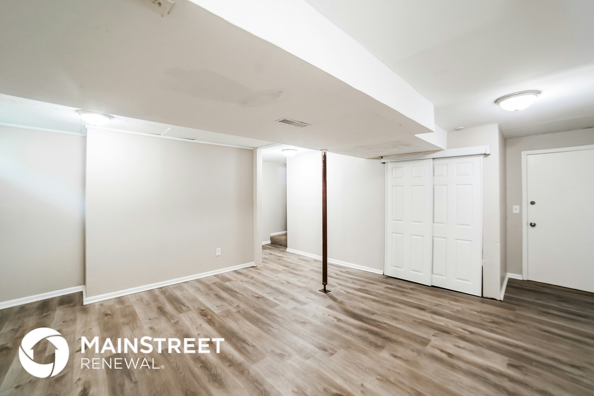 Building Photo - 806 SE 19th St