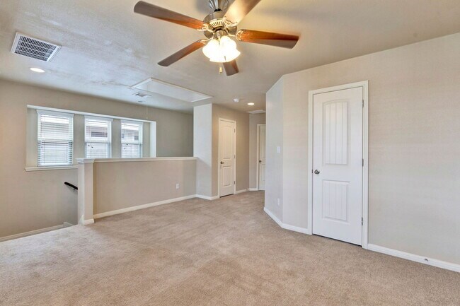 Building Photo - 4519 Esper Ln