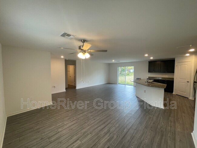 Building Photo - 3564 Brewster Rd