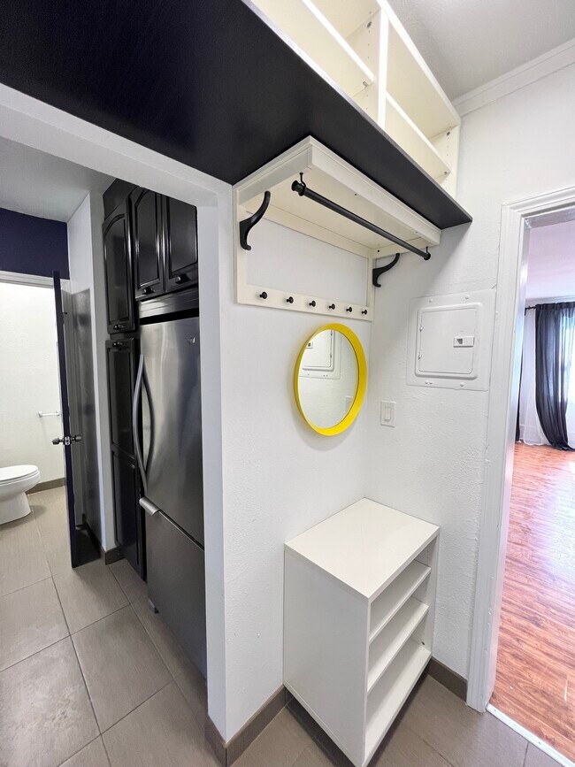 Building Photo - 4222 Carrington St