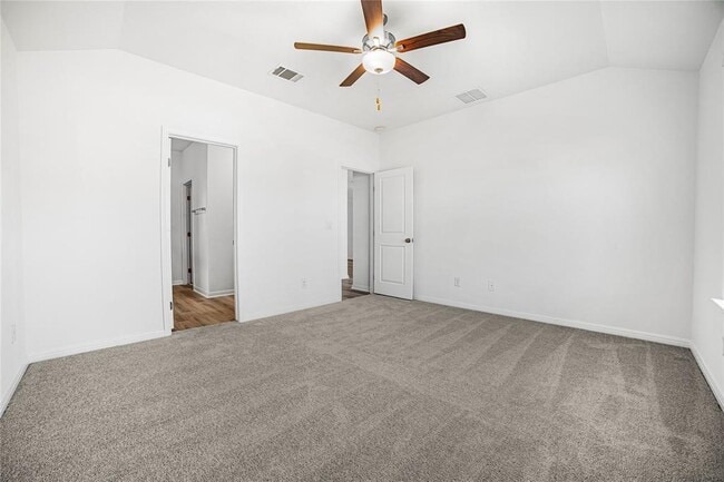 Building Photo - 412 Breccia Trl