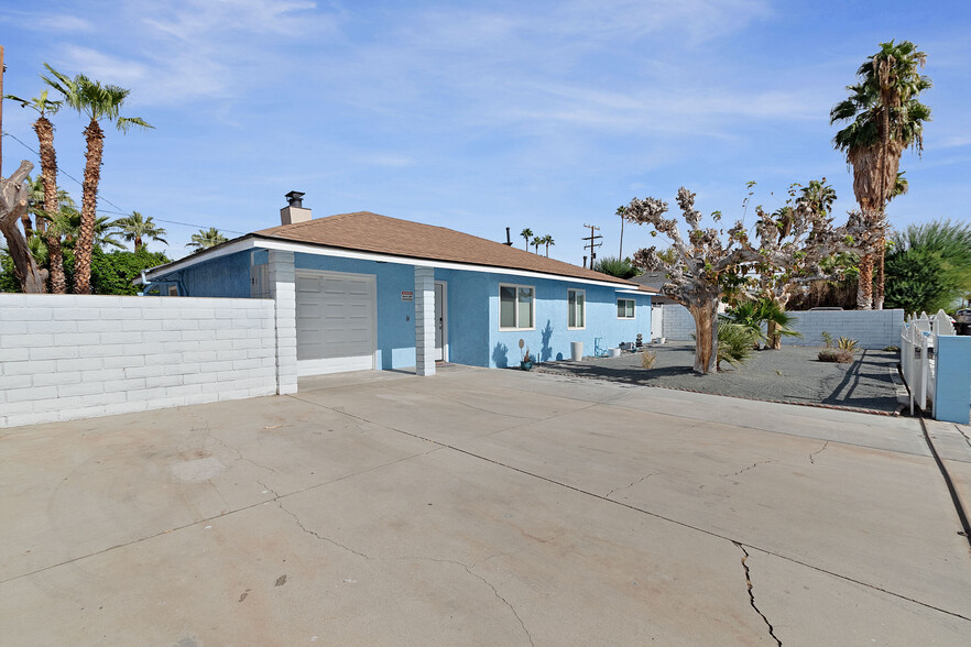 Primary Photo - 3760 E Calle San Antonio