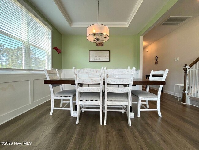 Building Photo - 158 Rocking Horse Ln