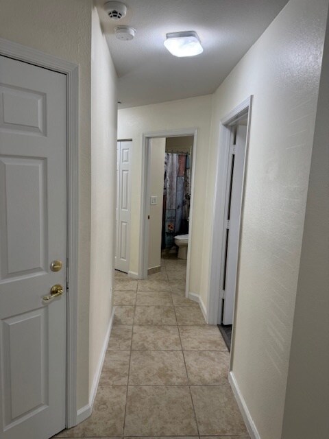 Building Photo - 11075 Lancewood St