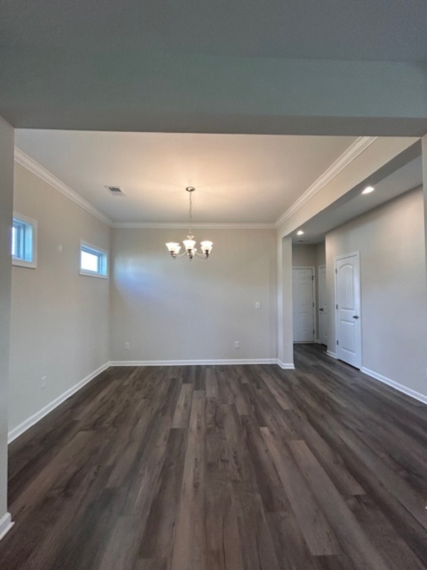 Building Photo - 747 Bustling Br Ln