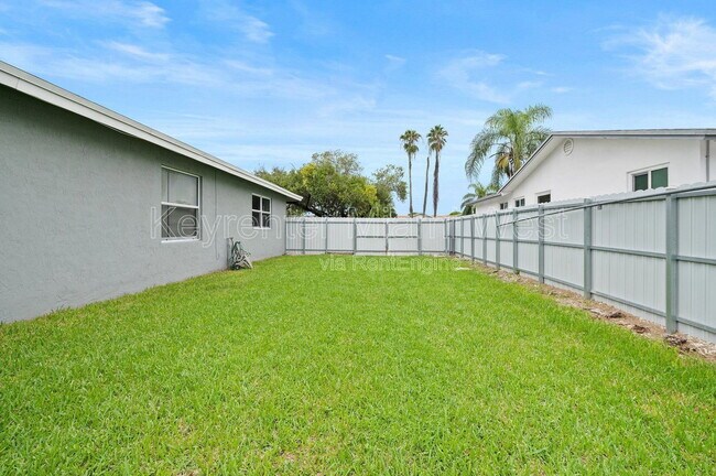 Building Photo - 14290 SW 287th St