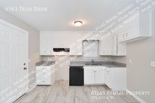 Building Photo - 6563 Telia Dr