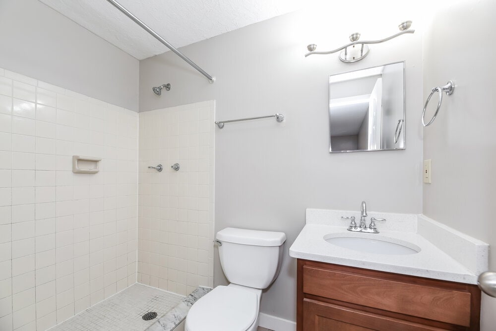 Building Photo - 1670 Mary Beth Dr