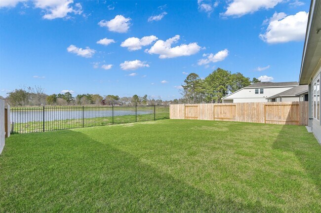 Building Photo - 12822 Water Dive Ct