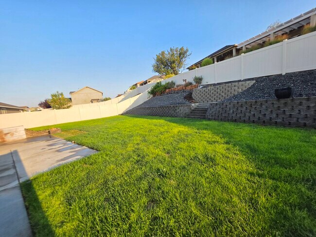 Building Photo - 6009 Pimlico Dr