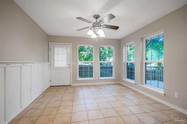 Building Photo - 9150 Stillbridge Ln