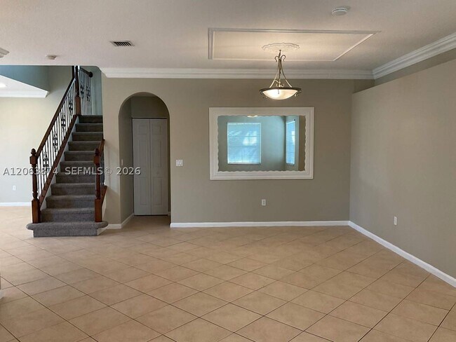 Building Photo - 9091 Dupont Pl
