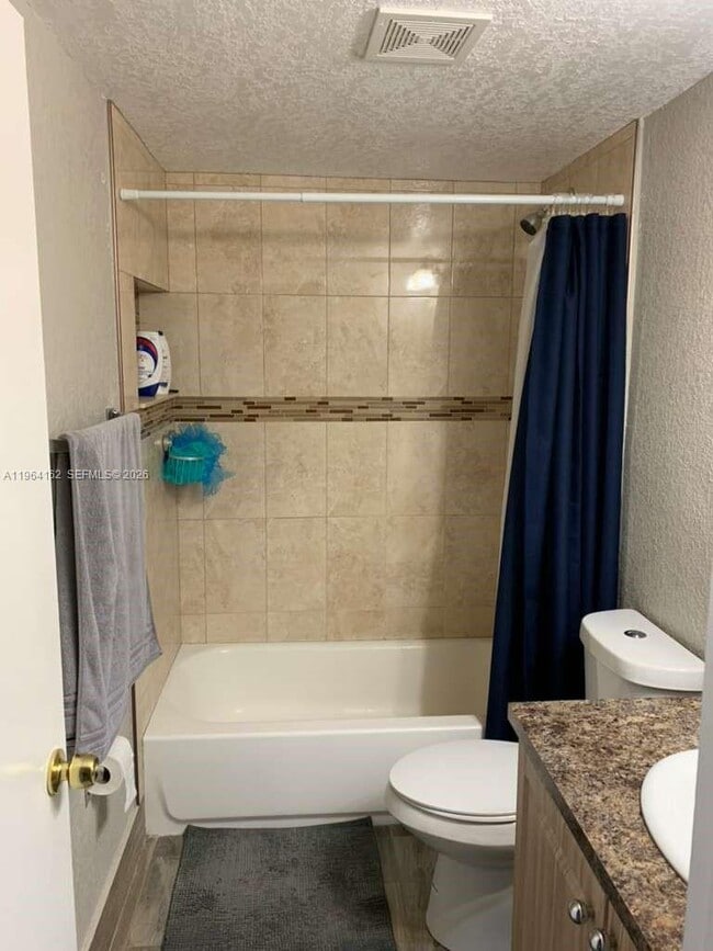 Building Photo - 3737 NW 20th St