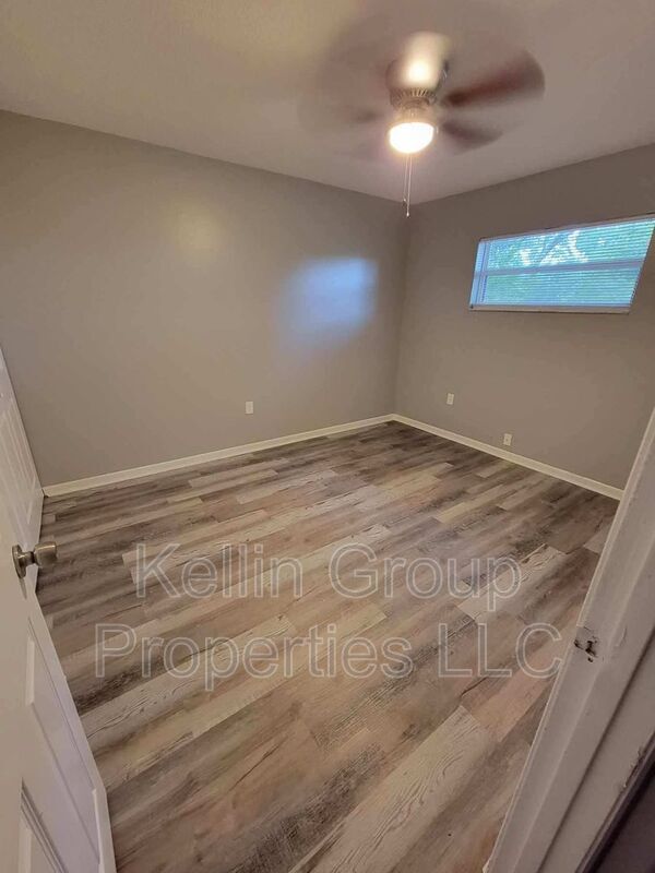 Building Photo - 1308 Herschell St