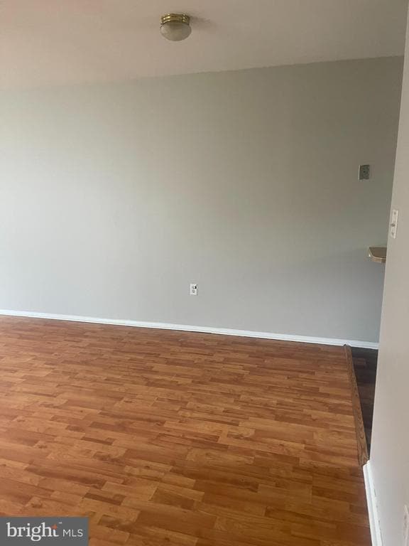 Building Photo - 207 Channing Dr