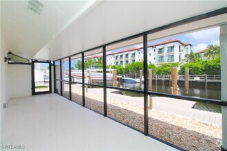Building Photo - 1435 Curlew Ave