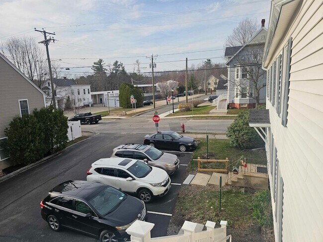 Building Photo - 48 Fourth Street Unit 3