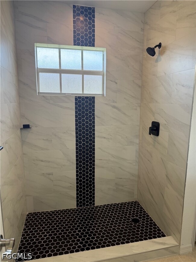 Building Photo - 2916 7th St SW