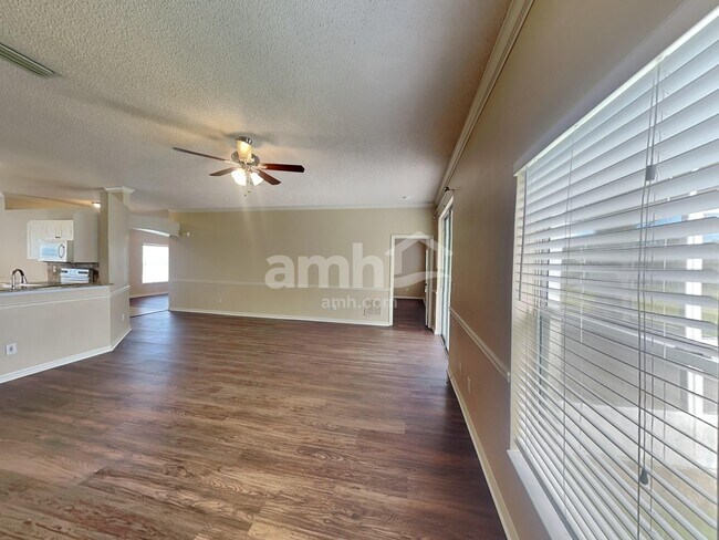 Building Photo - 7505 Fringe Pl