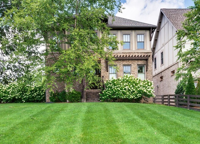 Primary Photo - Stunning 4BE/3.5BA home in the heart of Gr...