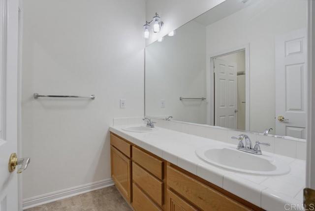 Building Photo - 2869 Rancho Rio Chico