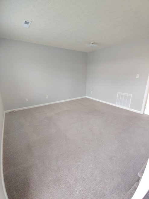 Building Photo - 16 Duiguid Dr