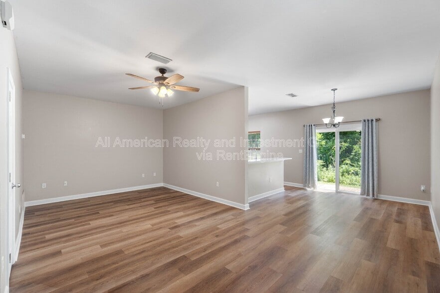 Building Photo - 42 Avery Dr