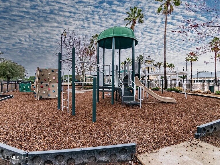 Building Photo - 5924 Bartram Village Dr