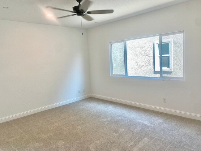 Building Photo - 288 Huntington Ave