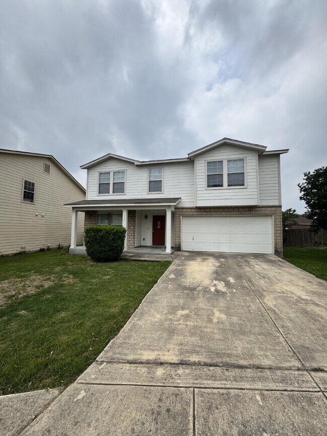 Building Photo - Beautiful home located in the desirable Ga...