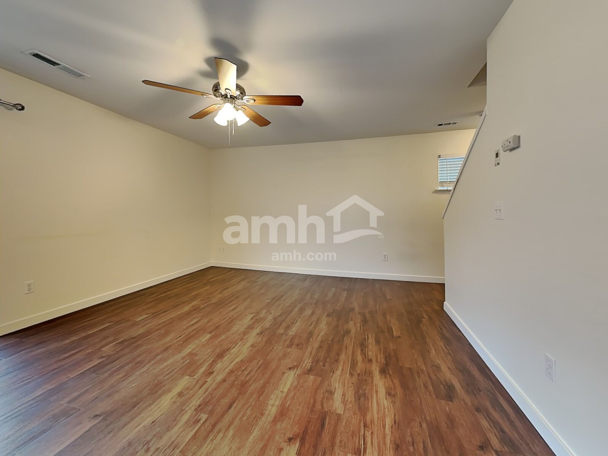 Building Photo - 10032 Terra Court Southeast