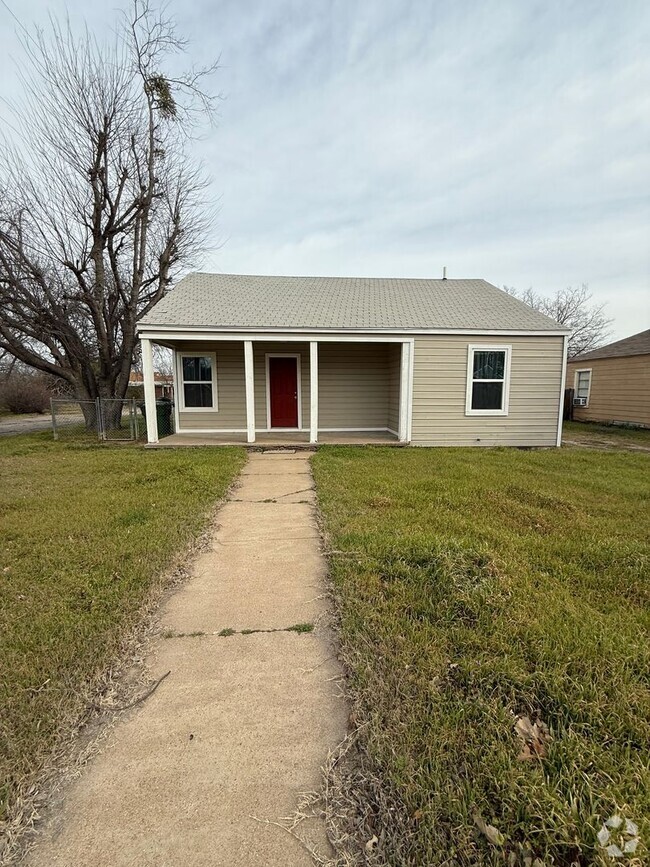 Building Photo - 3/1/2 - Security System included - Located...