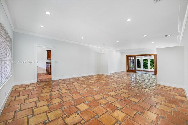 Building Photo - 1039 Hardee Rd