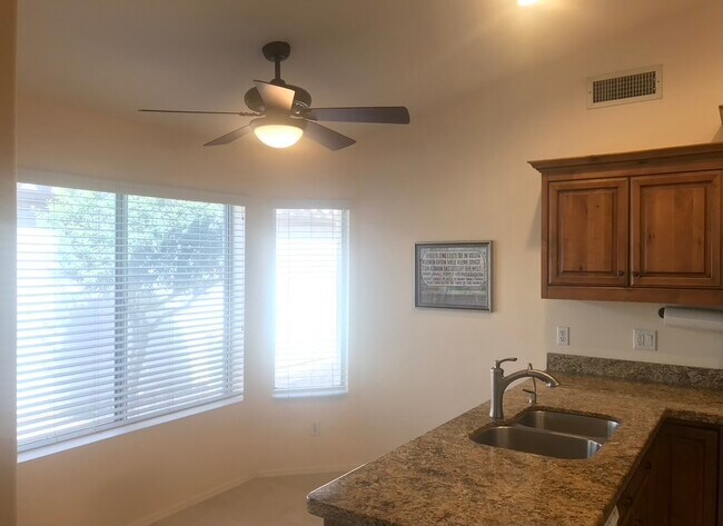 Building Photo - 4753 W Monterey St